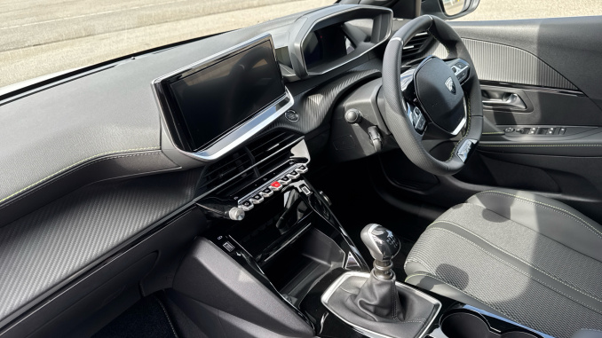 Peugeot 208 1.2 PureTech 100 GT 5dr Petrol Hatchback - Image 9